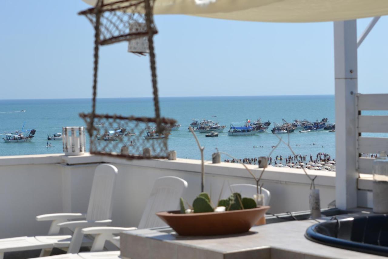 Sottosopra Bed & Breakfast Margherita Di Savoia Ngoại thất bức ảnh